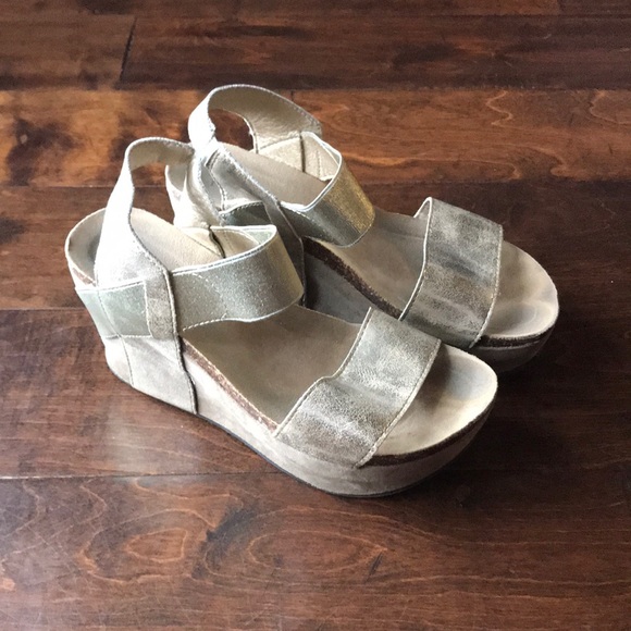Pierre Dumas Shoes - Pierre Dumas Heels